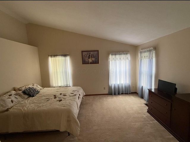 7134 Dewfall Drive, Reynoldsburg, OH 43068