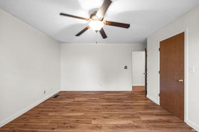 5828 BITTERSWEET Drive, West Lafayette, IN 47906