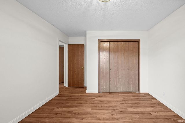 5828 BITTERSWEET Drive, West Lafayette, IN 47906