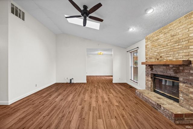 5828 BITTERSWEET Drive, West Lafayette, IN 47906