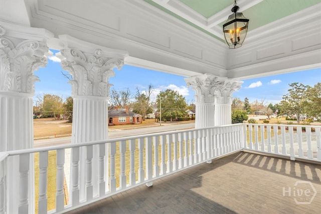 416 W Church Street, Swainsboro, GA 30401