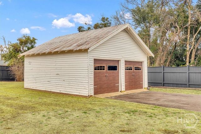 416 W Church Street, Swainsboro, GA 30401