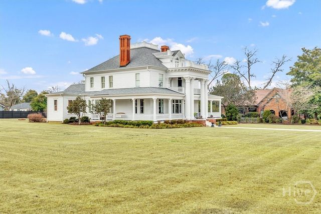 416 W Church Street, Swainsboro, GA 30401