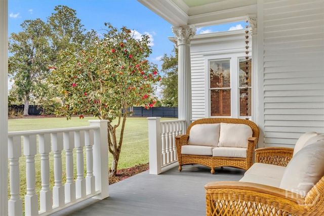 416 W Church Street, Swainsboro, GA 30401