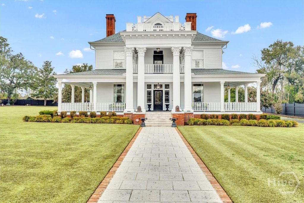 416 W Church Street, Swainsboro, GA 30401