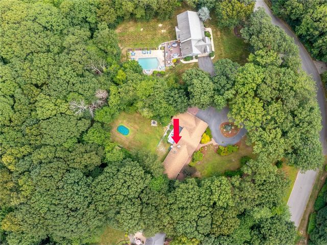 154 Beechwood Drive, Cranston, RI 02921