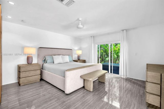 203 Ridgewood Rd, Coral Gables, FL 33133