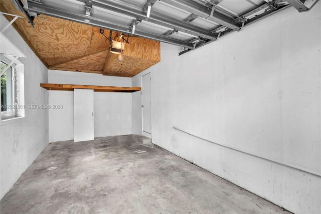 203 Ridgewood Rd, Coral Gables, FL 33133