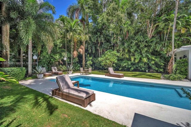203 Ridgewood Rd, Coral Gables, FL 33133
