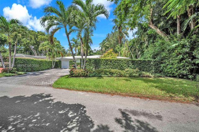203 Ridgewood Rd, Coral Gables, FL 33133