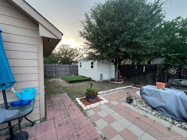 6827 Freedom Ridge, San Antonio, TX 78242