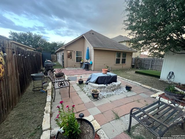 6827 Freedom Ridge, San Antonio, TX 78242
