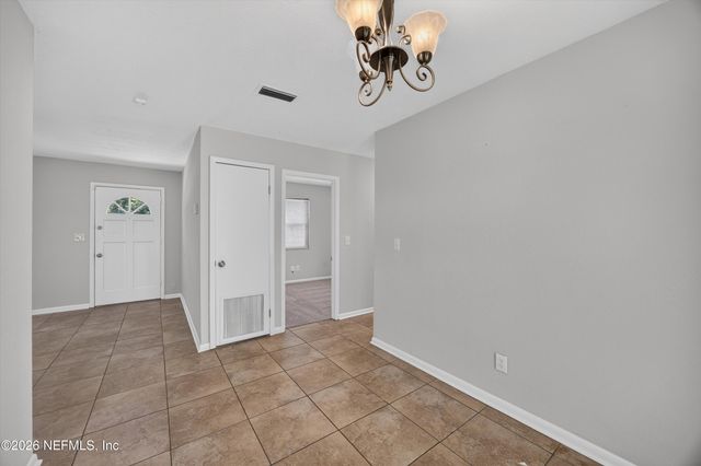 7453 JADE Drive N, Jacksonville, FL 32210