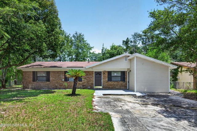 7453 JADE Drive N, Jacksonville, FL 32210