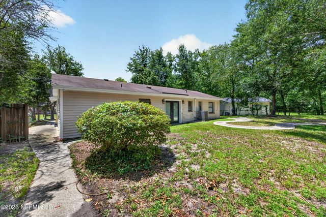 7453 JADE Drive N, Jacksonville, FL 32210