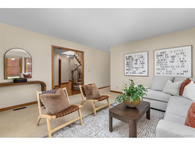6122 N Beckwourth Ct, Parker, CO 80134