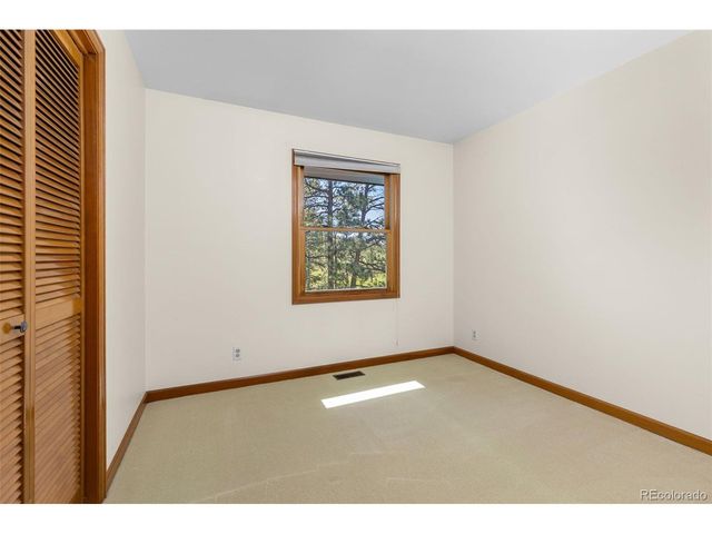 6122 N Beckwourth Ct, Parker, CO 80134