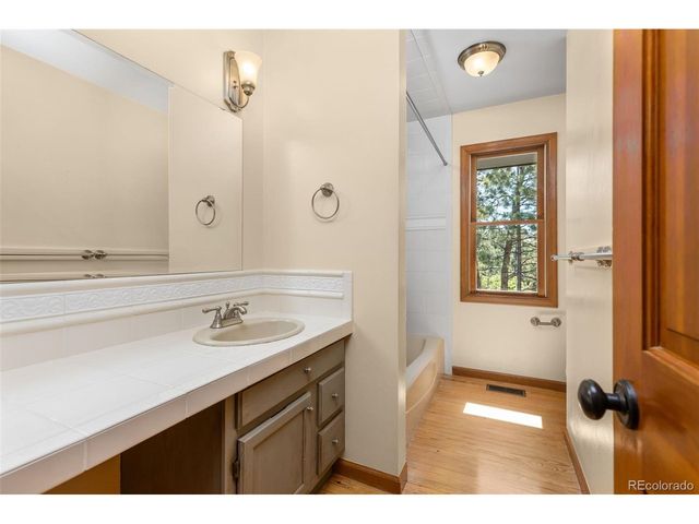 6122 N Beckwourth Ct, Parker, CO 80134