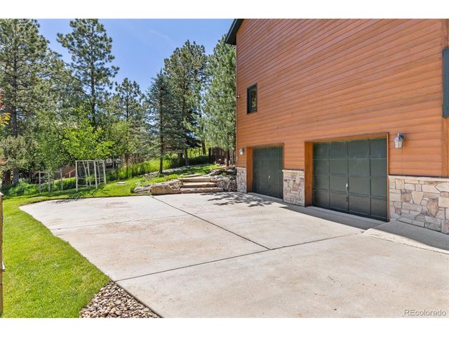 6122 N Beckwourth Ct, Parker, CO 80134