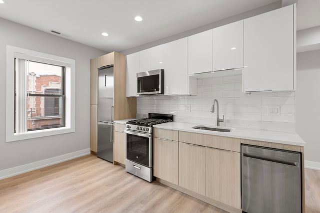 1548 W Juneway Terrace 2B, Chicago, IL 60626