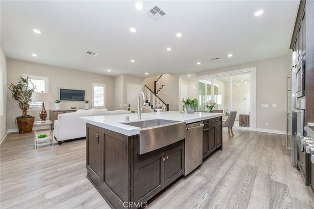 109 Spiral, Irvine, CA 92618