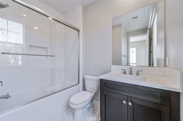 109 Spiral, Irvine, CA 92618