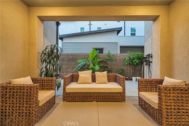 109 Spiral, Irvine, CA 92618