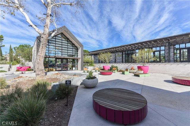 109 Spiral, Irvine, CA 92618
