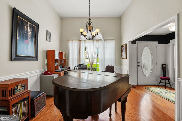 220 Cedarhurst Road, Lawrenceville, GA 30045