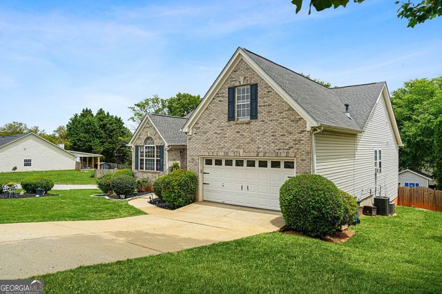 220 Cedarhurst Road, Lawrenceville, GA 30045