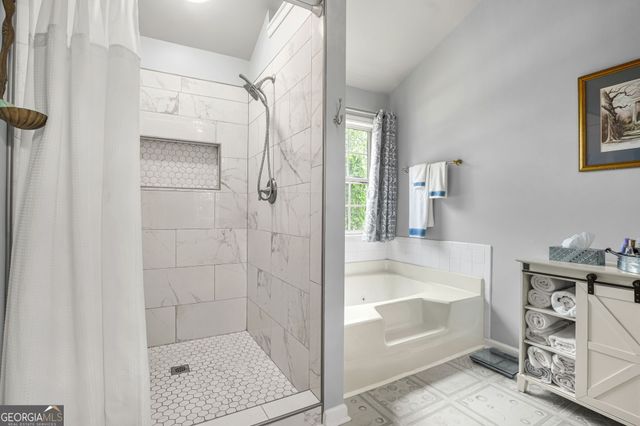 220 Cedarhurst Road, Lawrenceville, GA 30045