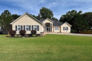 4010 Churchill Downs Drive, Gainesville, GA 30507