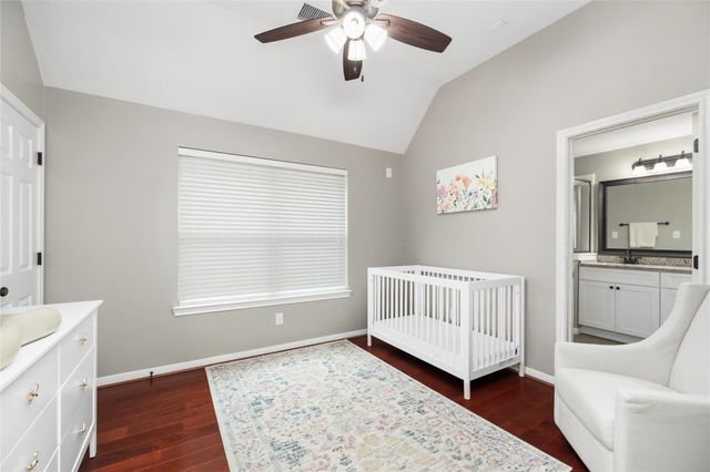 14207 Rock Dove Lane, Houston, TX 77044