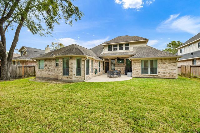 14207 Rock Dove Lane, Houston, TX 77044