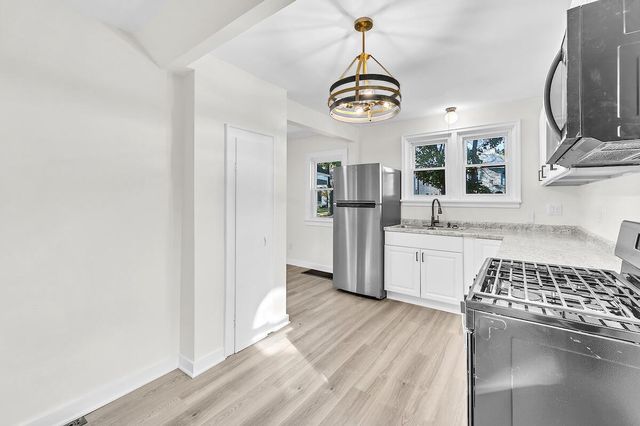 3166 N 50th STREET, Milwaukee, WI 53216