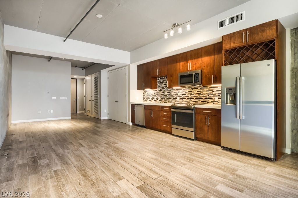 353 East Bonneville Avenue 253, Las Vegas, NV 89101 — photo 4