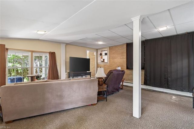 317 Central PW, Newport News, VA 23606