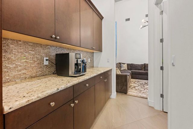 1110 Faulkner Terrace, Palm Beach Gardens, FL 33418