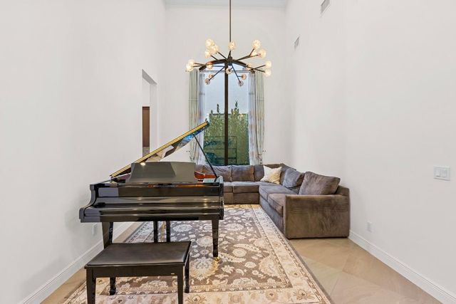 1110 Faulkner Terrace, Palm Beach Gardens, FL 33418