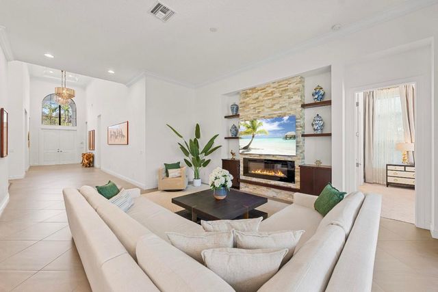 1110 Faulkner Terrace, Palm Beach Gardens, FL 33418