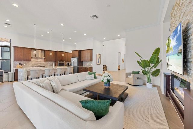 1110 Faulkner Terrace, Palm Beach Gardens, FL 33418