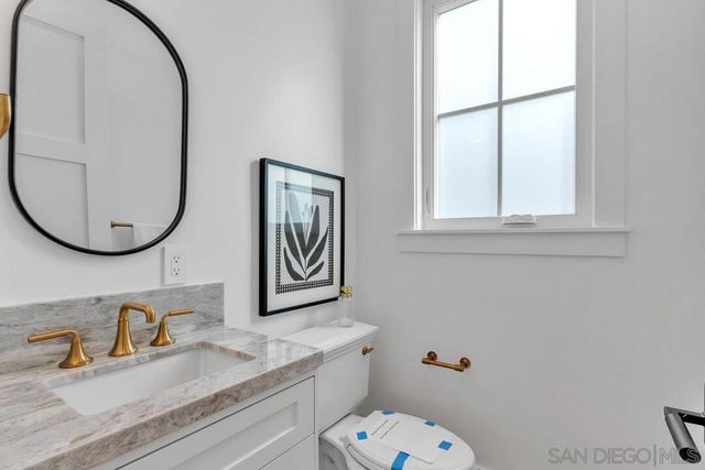 1054 Isabella Avenue, Coronado, CA 92118