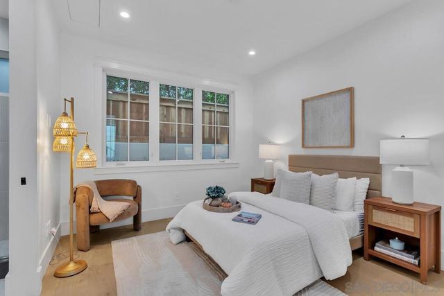 1054 Isabella Avenue, Coronado, CA 92118