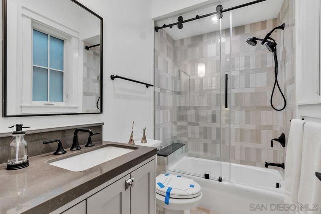 1054 Isabella Avenue, Coronado, CA 92118