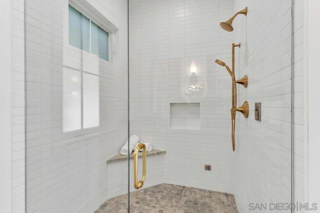 1054 Isabella Avenue, Coronado, CA 92118