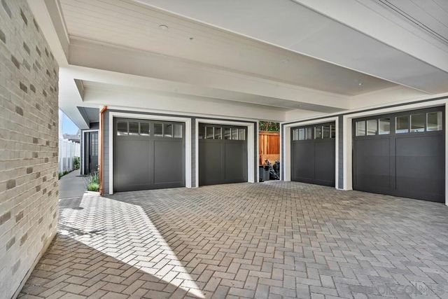 1054 Isabella Avenue, Coronado, CA 92118