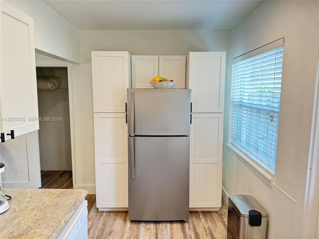 301 NE 15th Ave 1, Fort Lauderdale, FL 33301