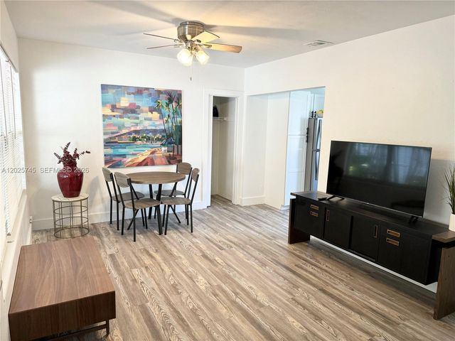 301 NE 15th Ave 1, Fort Lauderdale, FL 33301