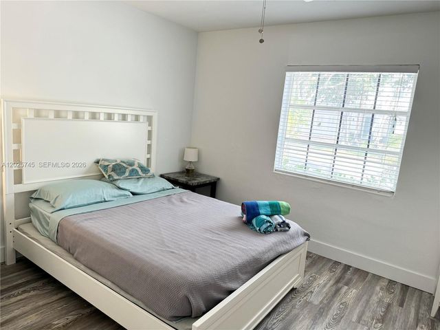 301 NE 15th Ave 1, Fort Lauderdale, FL 33301