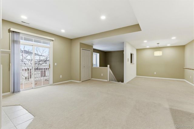 5259 Twin Oaks Drive, Sterling Heights, MI 48314